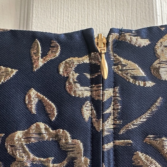 Lilly Pulitzer Navy Blue and Gold Floral Dress - Picture 6 of 10